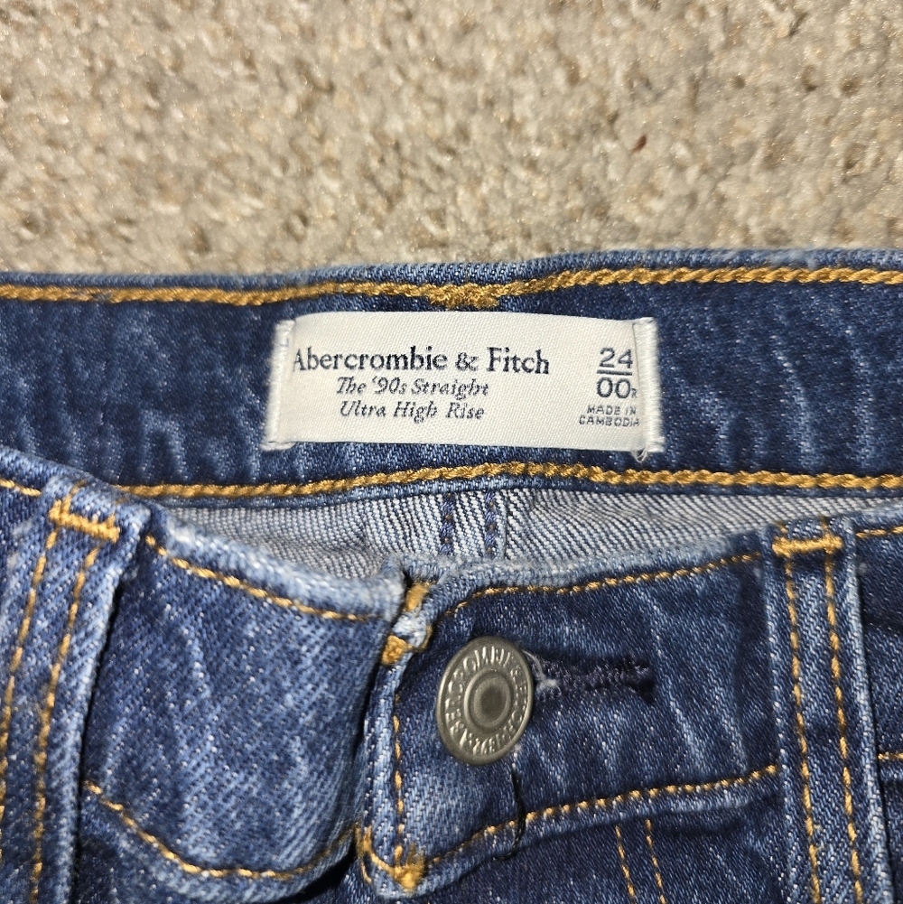 Women's Abercrombie & Fitch The 90's High Rise Blue Denim Jeans Size 00 - Picture 3 of 4